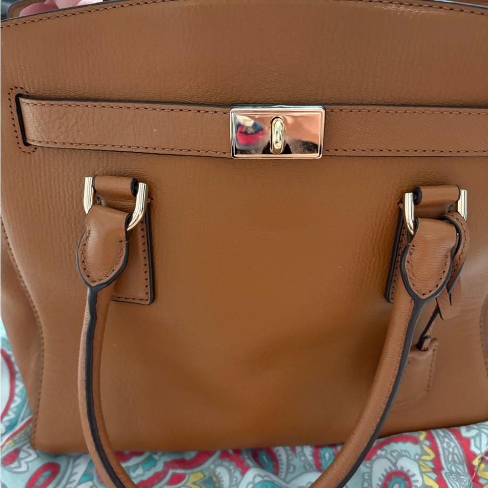 Micheal Kors Tan Leather Handbag